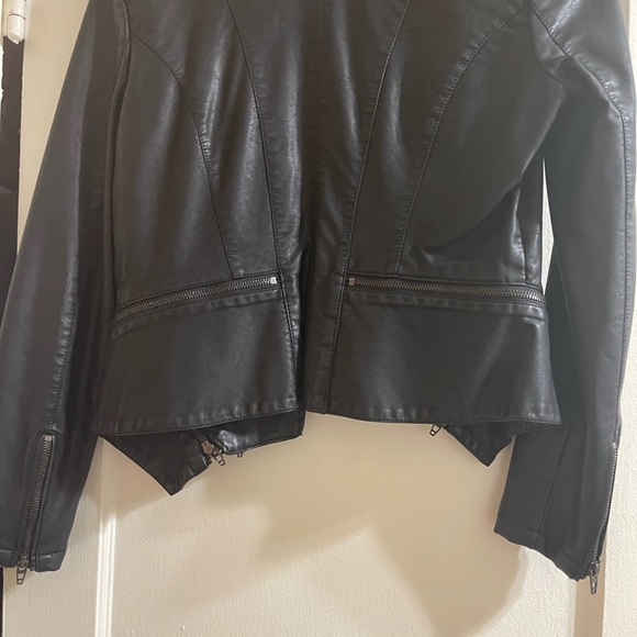 BLANKNYC Faux Leather Jacket - Picture 4 of 8